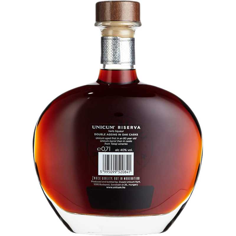 Unicum Riserva Likier 0,7L 40% + kartonik 3.jpg