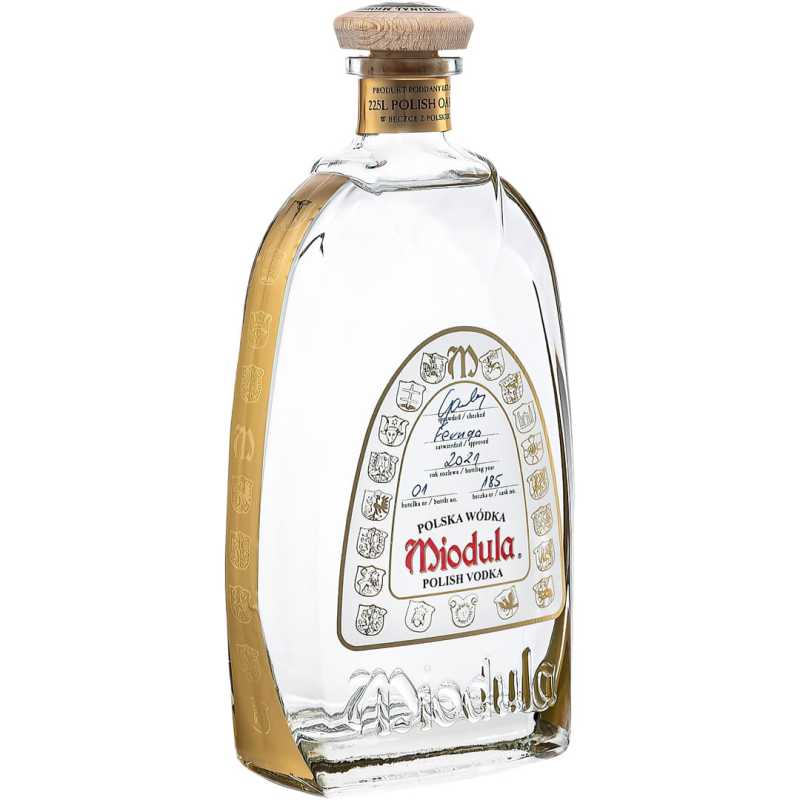 Miodula Polska Wódka 0,5L 40% 2.jpg