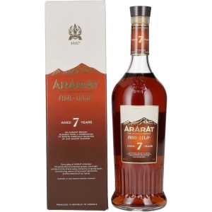 Ararat Otborny Aged 7YO Brandy 0,7L 40% + kartonik