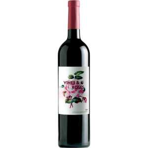 Vines and Roses Czerwone Słodkie Wino 0,75L 7,5%