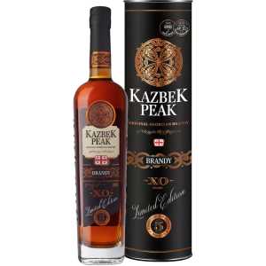 Kazbek Peak 5YO Brandy 0,5L 36% + tuba