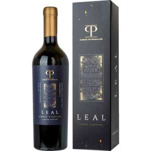 Casas Patronales Leal Carmenere Czerwone Wytrawne Wino 0,75L 14,5% + kartonik