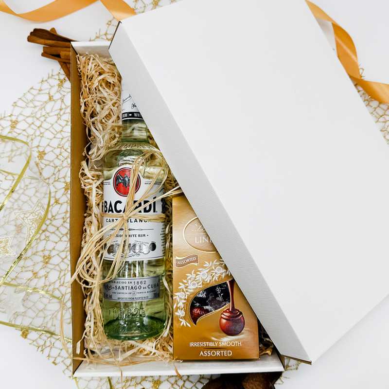 Rum Bacardi i praliny Lindt w dekoracyjnym pudełku prezentowym
