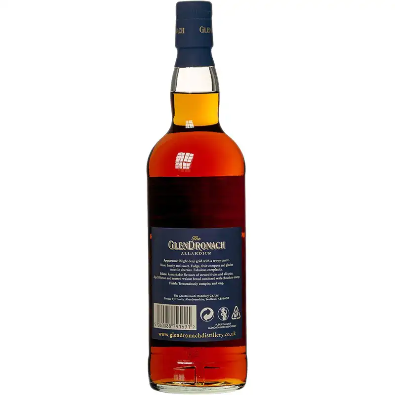 GlenDronach Allardice Oloroso 18YO Whisky 0,7L 46% + tuba 3.jpg