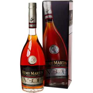 Remy Martin VSOP Koniak 0,7L 40% + kartonik