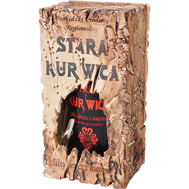 Kurnwica Stara Wódka 0,5L 40% + etui drewniane.jpg